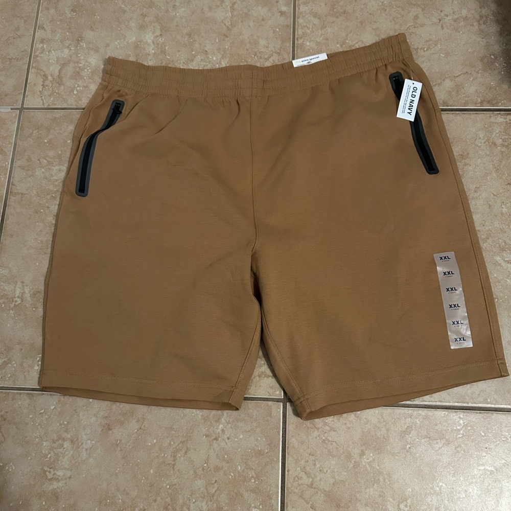 Old Navy Men's Tan Athletic Shorts